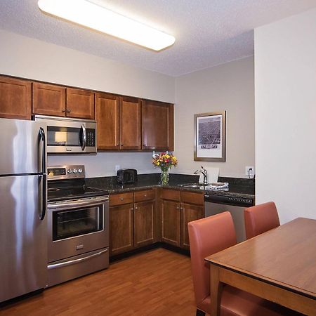 Residence Inn Rochester Mayo Clinic Area מראה חיצוני תמונה